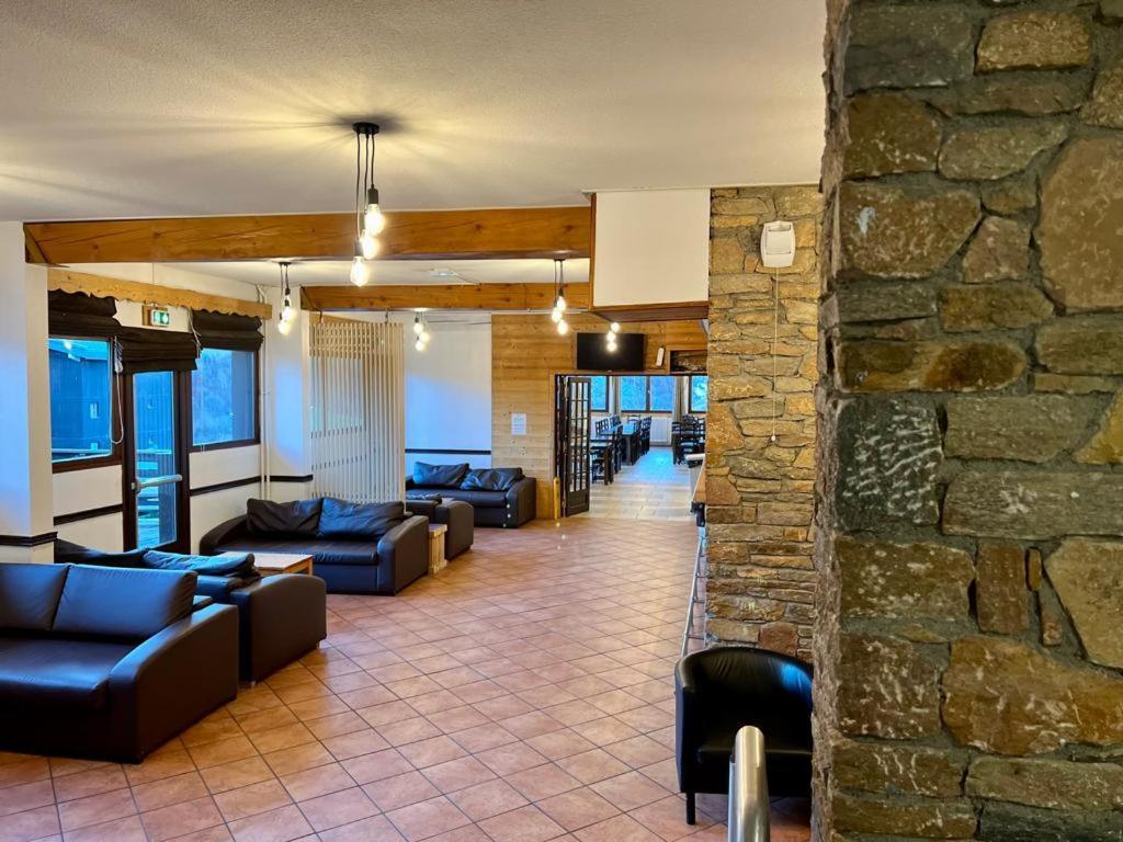 Hôtel Skiazur-Le Piolet Saint-Martin-de-Belleville Exterior foto